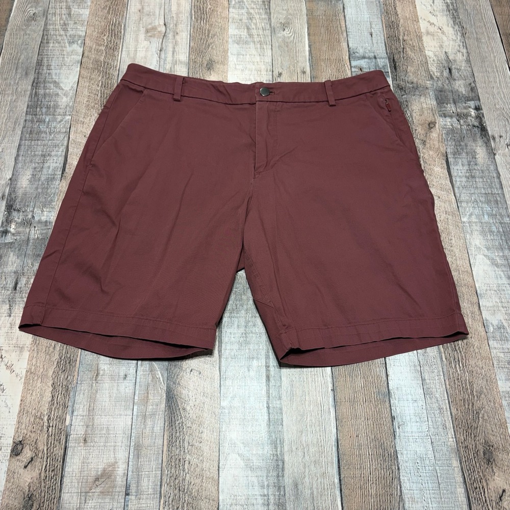 Lululemon Commission Shorts Men 36 Burgundy Chino Golf Stretch Casual Athleisure